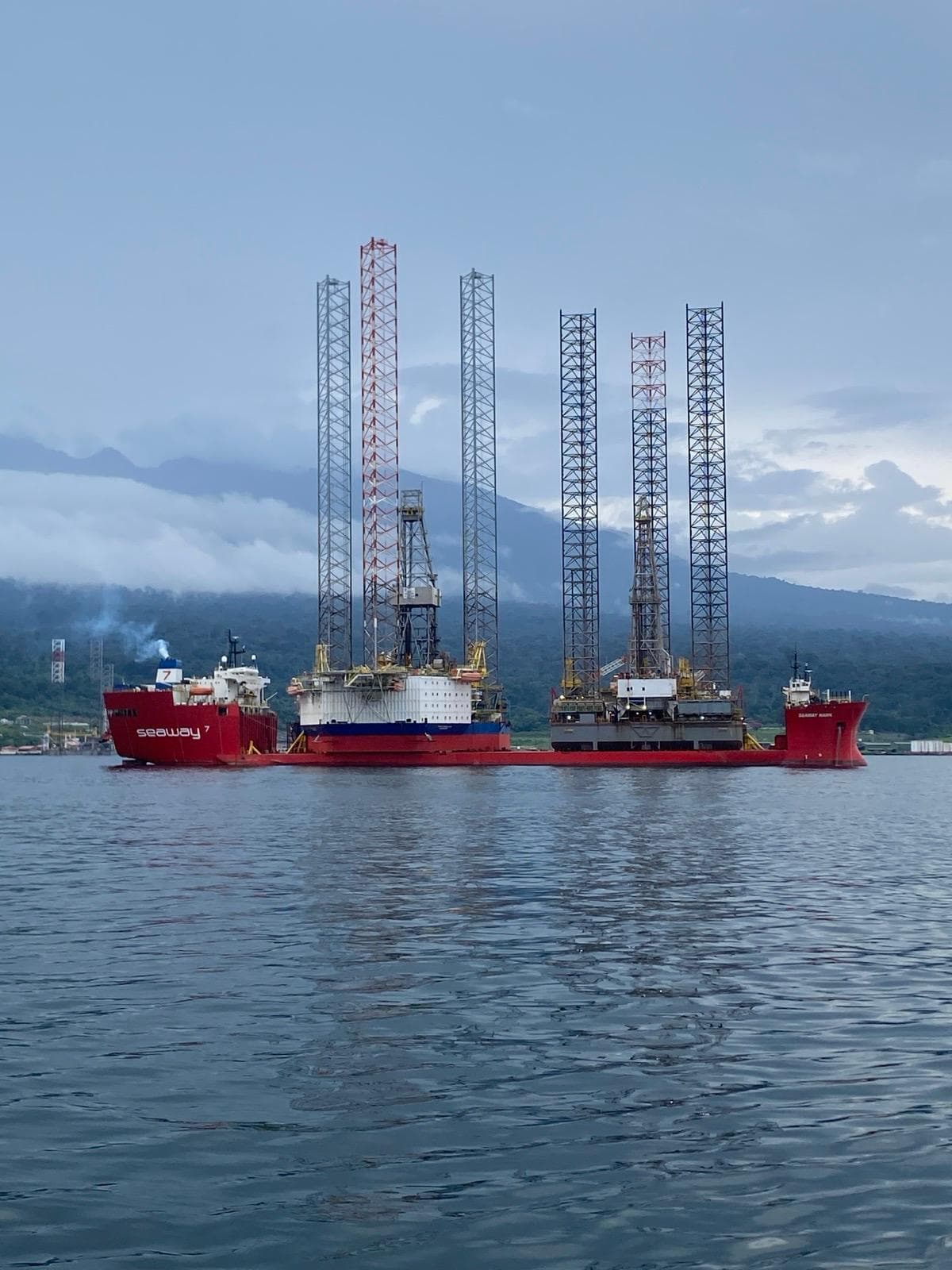 Jack-up rig under transport